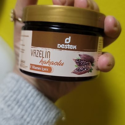 Vazeline me gjalp kakao